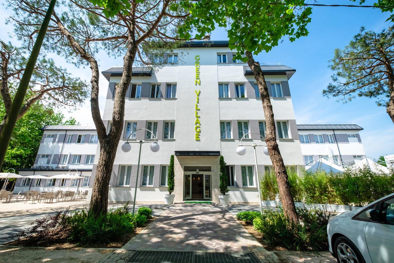 Color Green Village Cesenatico Family Exterior photo