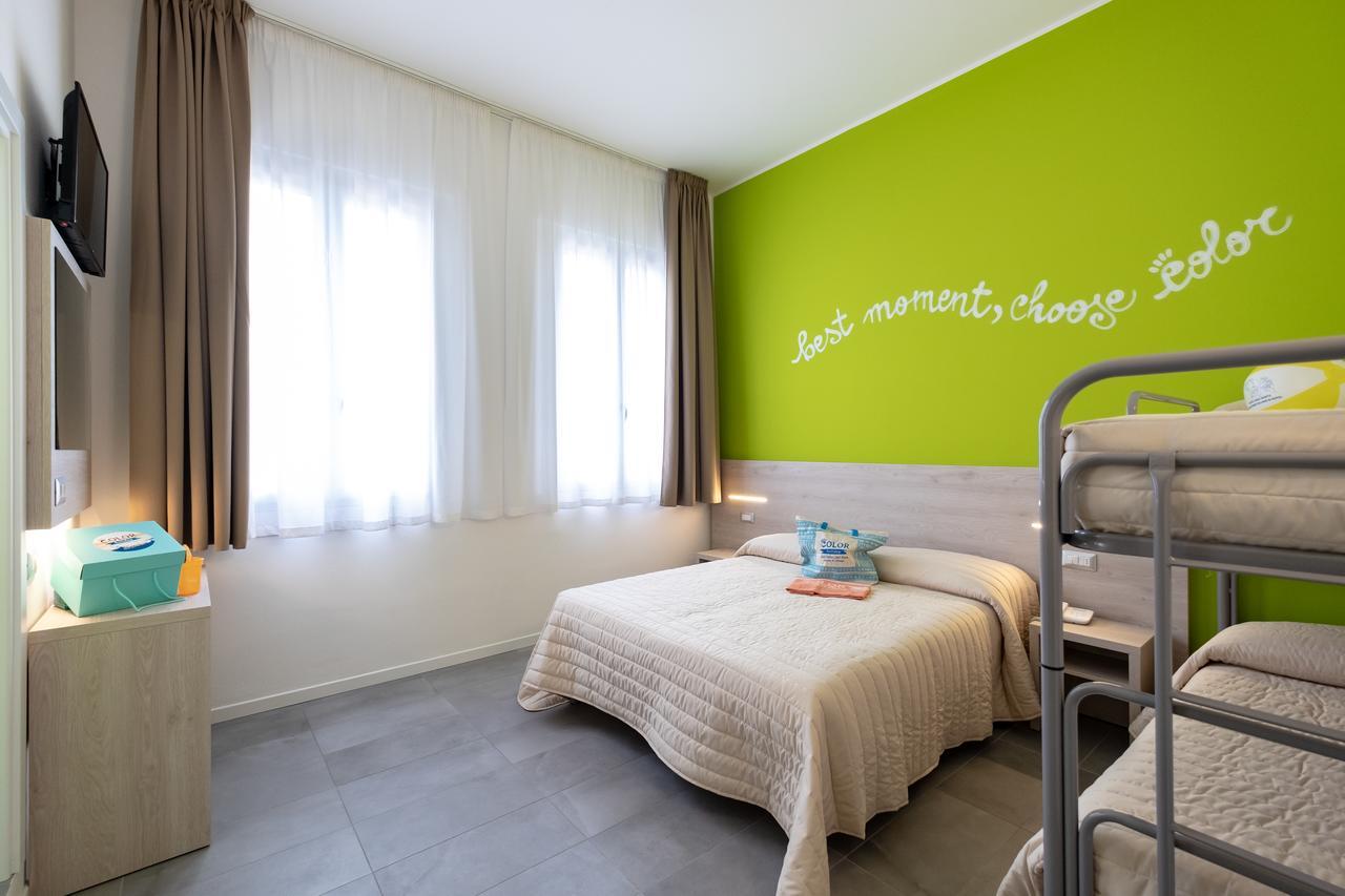 Color Green Village Cesenatico Family Exterior photo